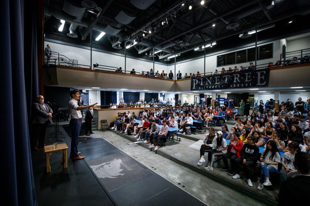 Prime Minister Trudeau visits students at Secondary School