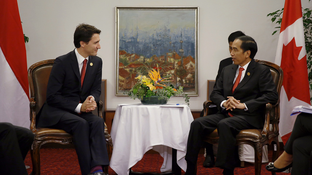 Prime Minister Justin Trudeau meets with President Joko Widodo of Indonesia