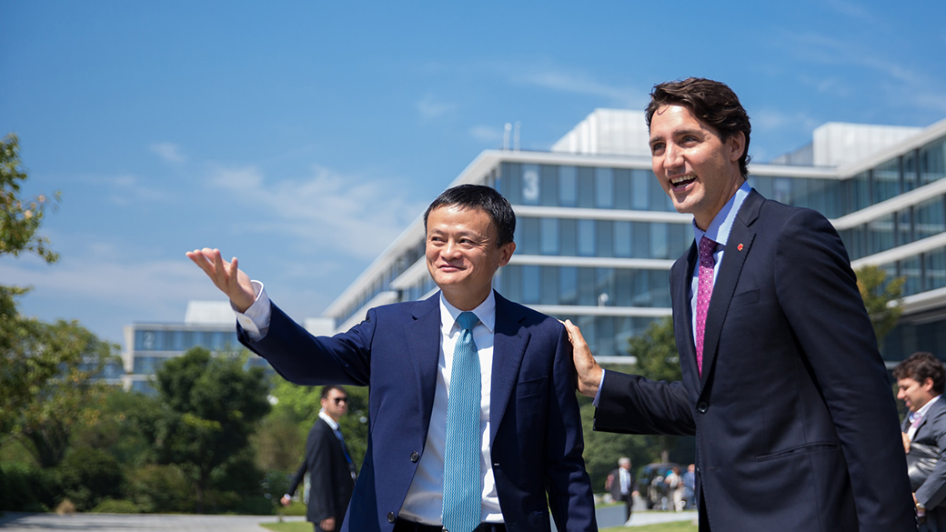 Le premier ministre Trudeau et Jack Ma, président exécutif du groupe Alibaba, annoncent des initiatives pour renforcer la présence des entreprises canadiennes sur la plus importante plateforme de commerce électronique du monde