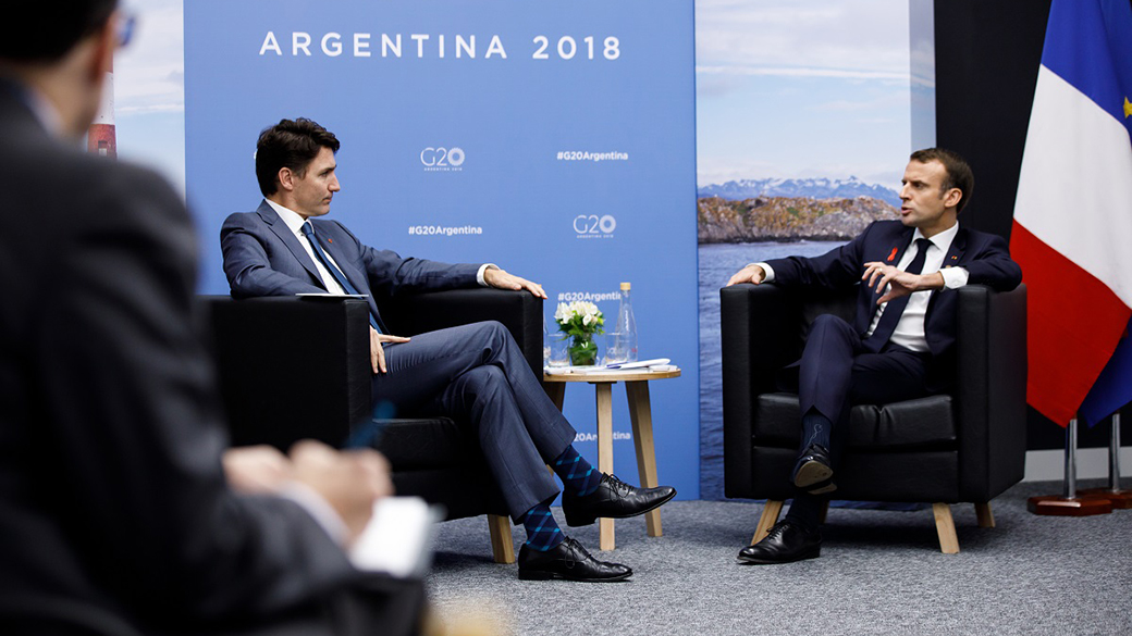 Le PM Trudeau rencontre le président Macron au Sommet du G20 en Argentine