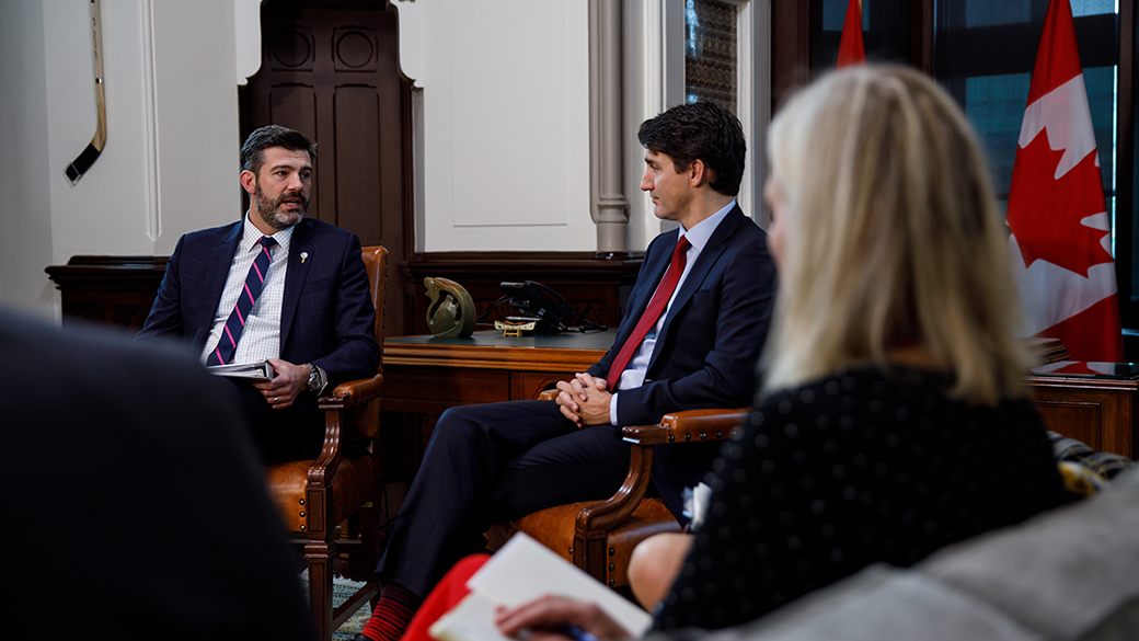 PM Trudeau and Minister McKenna meet with Mayor Don Iveson