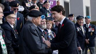 Photo numéro 12 de la galerie de photos Le premier ministre Justin Trudeau participe à la réouverture du bureau d’Anciens Combattants Canada de Sydney, en Nouvelle-Écosse