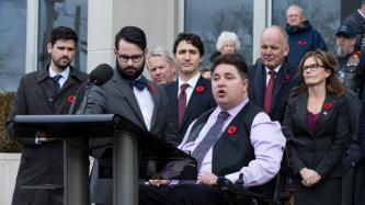 Photo numéro 14 de la galerie de photos Le premier ministre Justin Trudeau participe à la réouverture du bureau d’Anciens Combattants Canada de Sydney, en Nouvelle-Écosse