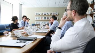 Photo number 3 from the photo gallery Prime Minister Justin Trudeau takes part in an automotive roundtable in Etobicoke, Ontario