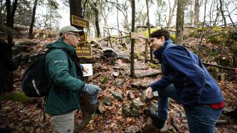 Photo number 4 from the photo gallery Prime Minister Justin Trudeau hikes in Thousand Islands National Park in Ontario