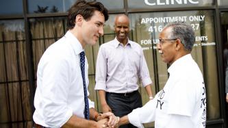 Photo number 4 from the photo gallery Prime Minister Justin Trudeau helps pack food baskets with Project Ramadan in Scarborough, Ontario