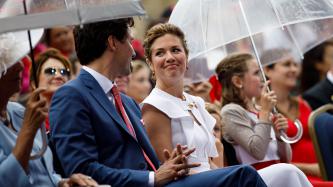 Photo numéro 6 de la galerie de photos Le premier ministre Justin Trudeau, Sophie Grégoire Trudeau et leurs enfants assistent aux célébrations de la Fête du Canada, sur la Colline du Parlement