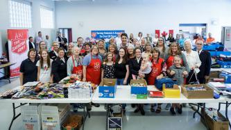 Photo number 4 from the photo gallery Prime Minister Justin Trudeau packs backpacks for the new school year at the Salvation Army in Goderich, Ontario