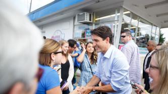 Photo number 1 from the photo gallery Prime Minister Justin Trudeau drops by Dairee Delite in Brantford, Ontario