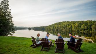 Photo numéro 5 de la galerie de photos Le premier ministre Justin Trudeau et Sophie Grégoire Trudeau accueillent le roi Abdallah II de Jordanie et le prince héritier Hussein au lac Mousseau